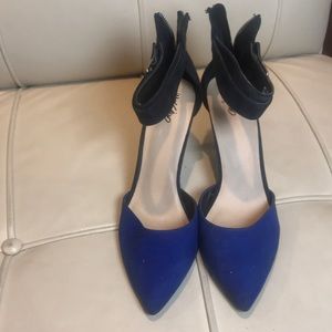 Black and Blue heels